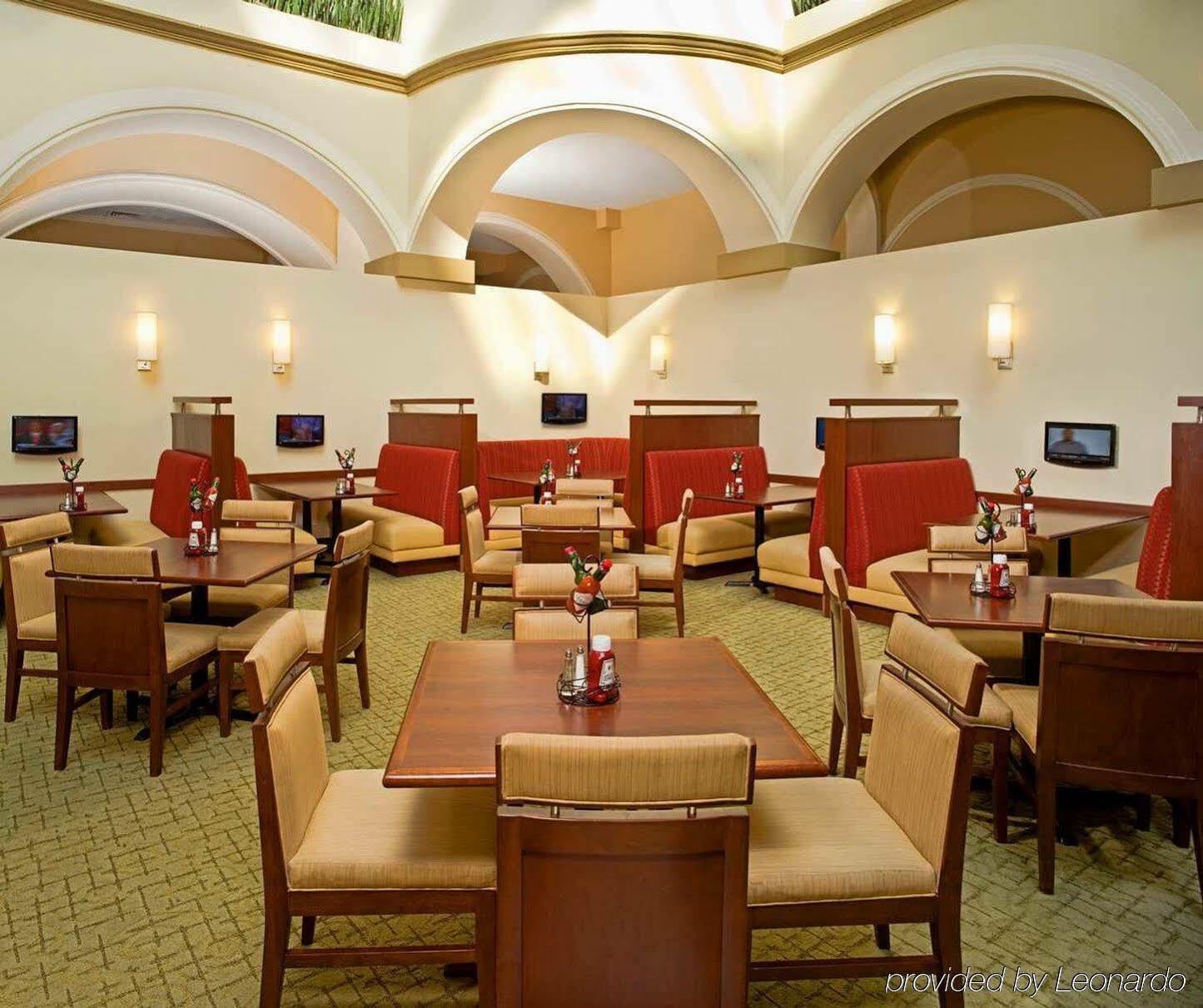 Embassy Suites Dallas - Park Central Area Exterior foto